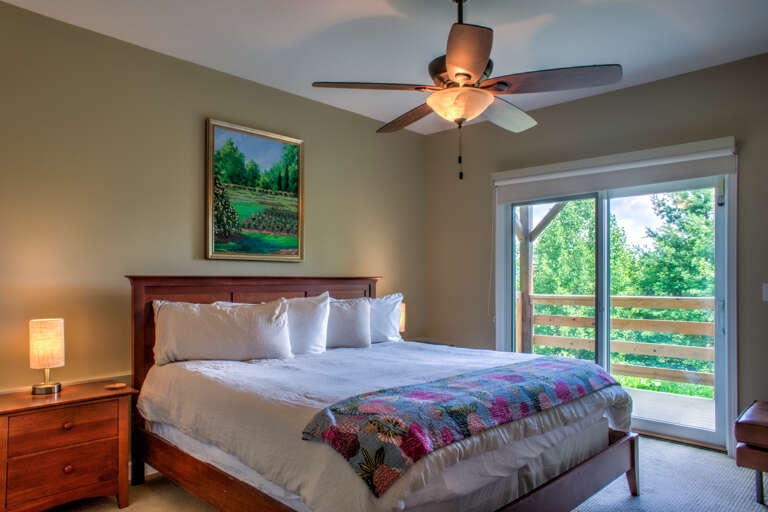 Lower Level - Bedroom 3 - 1 King Bed