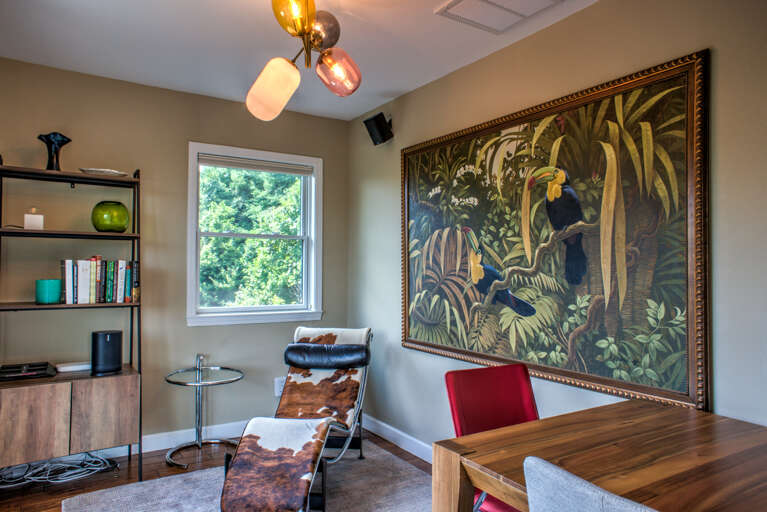 Home Office - Perfect for Remote Work