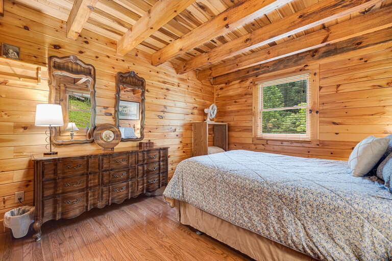 Bedroom One - Queen Bed Bedroom One - Queen Bed