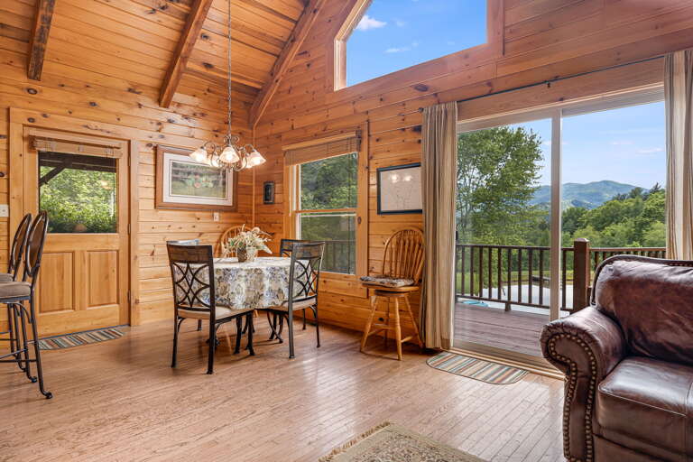 Dining Area w/ Deck Access Dining Area w/ Deck Access
