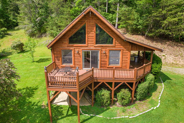 Pond Cove Cabin