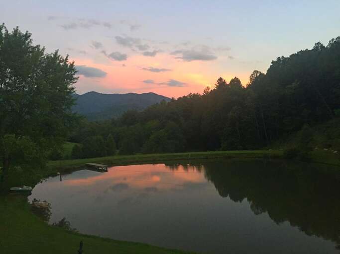 Sunset Mountain/Pond Views