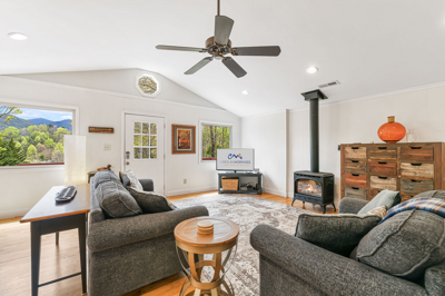 Living Area w/ Smart TV & Gas Fireplace