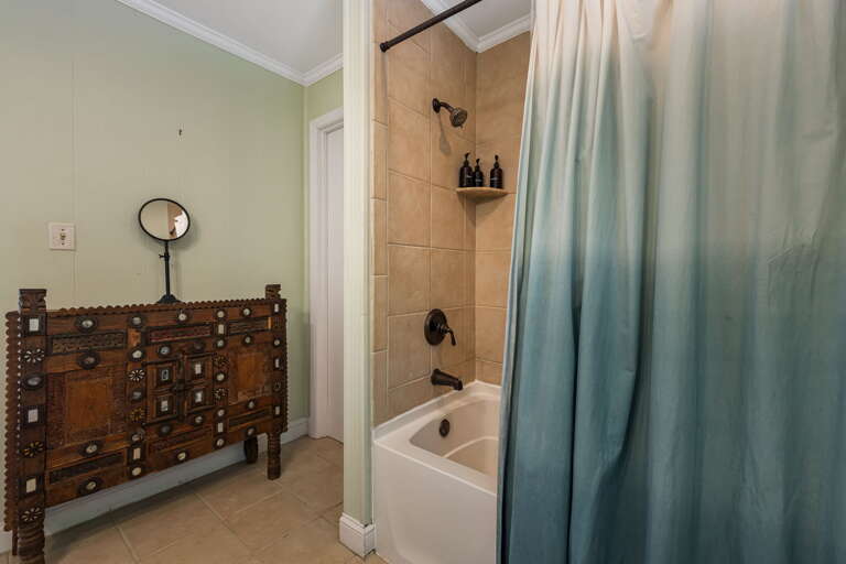 Shared Full Bath