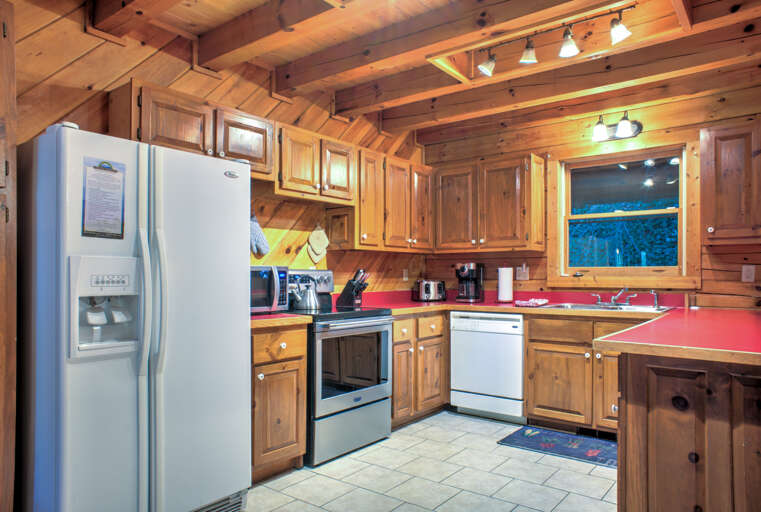 Fully Equipped Kitchen Fully Equipped Kitchen