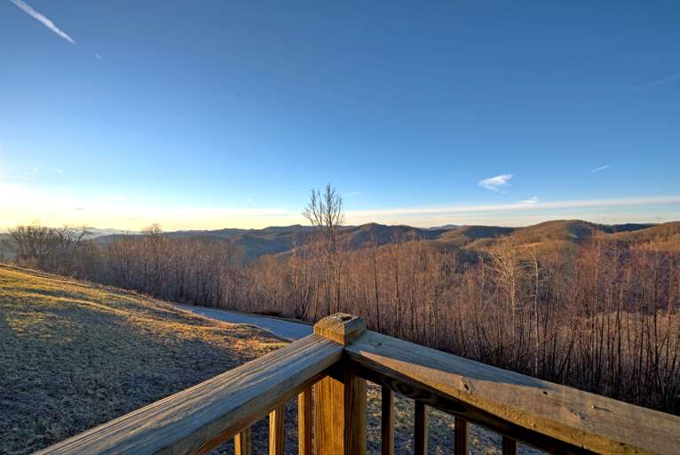 Year-Round Mountain Views from the Deck