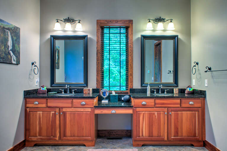 Main Suite/Bedroom One - Attached Full Bath w/ Dual Vanities