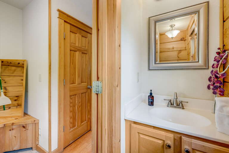 Main Level - Half Bath