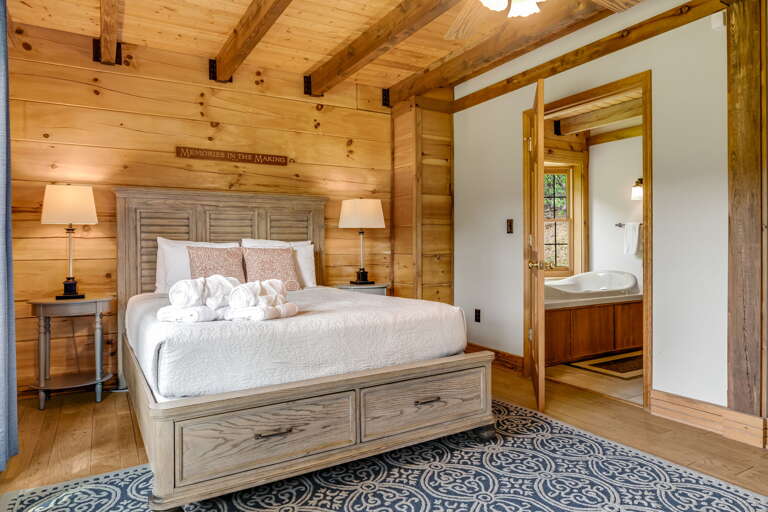 Main Level - Bedroom Two - Queen Bed w/ Attached Jack and Jill Full Bath