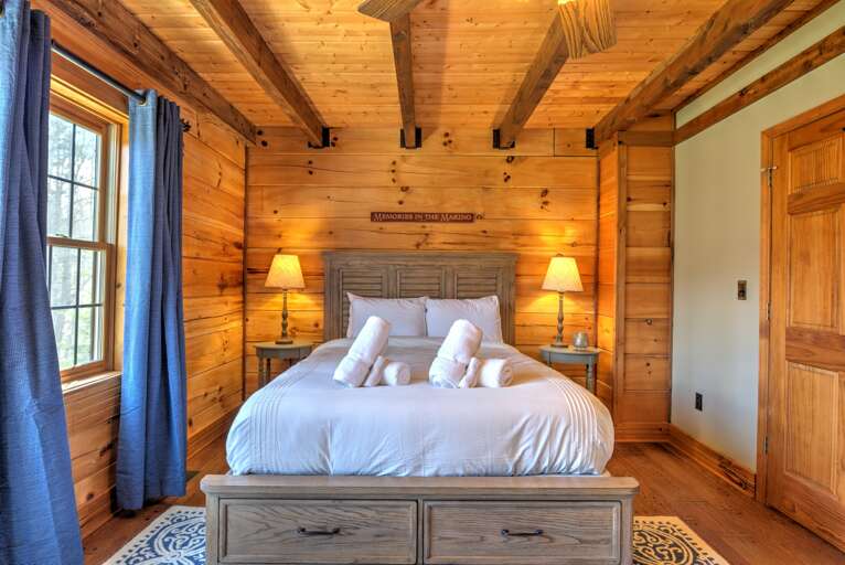 Main Level - Main Suite/Bedroom Two - Queen Bed Main Level - Main Suite/Bedroom Two - Queen Bed