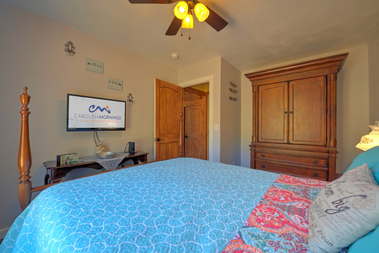 Bedroom One - Queen Bed Bedroom One - Queen Bed