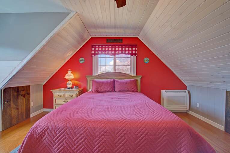 Bedroom Two - Queen Bed