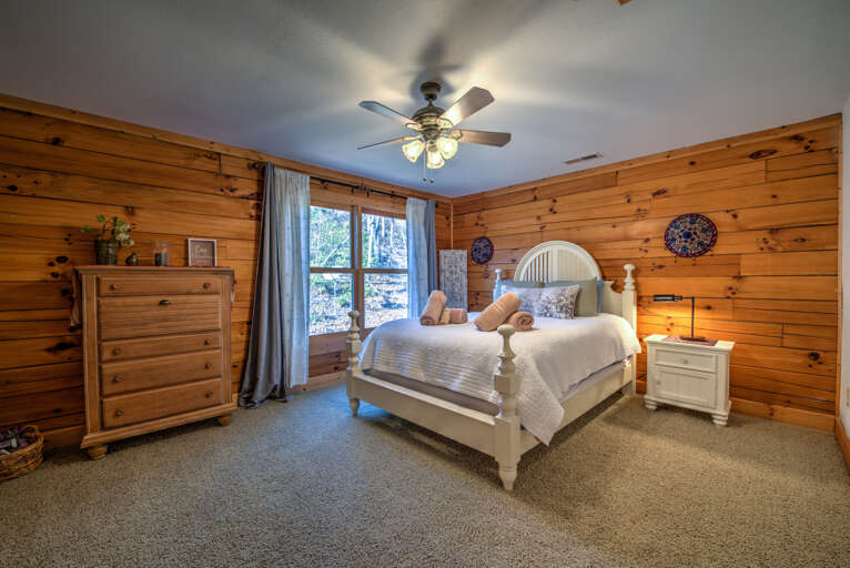 Upper Level - Bedroom Two - Queen Bed