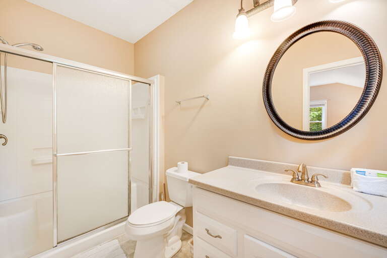 Main Suite/Bedroom One - Attached Shower Bath Main Suite/Bedroom One - Attached Shower Bath