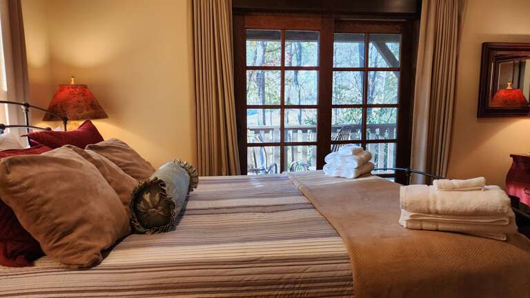 Bedroom 2 - Queen Bed w/ attached Full Bath & Deck Access