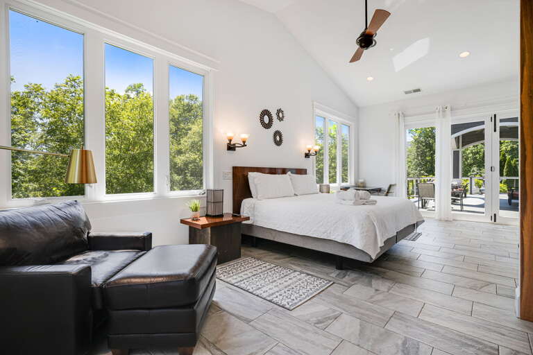 Main Level - Main Suite/Bedroom One - King Bed