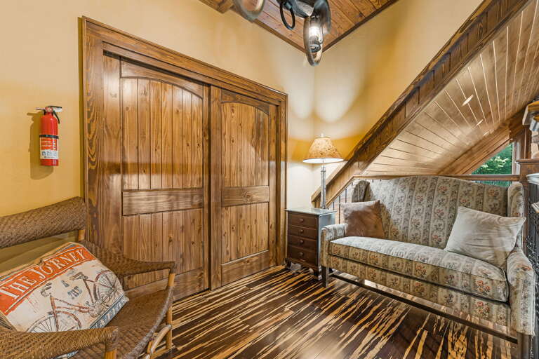 Upper Level Loft- Sitting Area