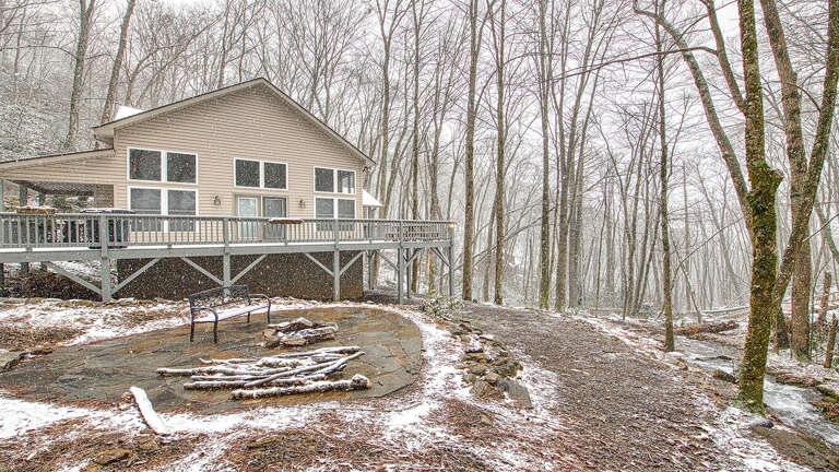 Winter at Woodland Escape