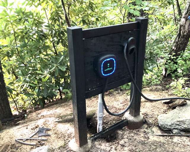 Level 2 Electric Car Charger at Serenity Escape