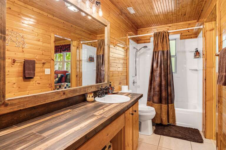 Main Suite/Bedroom One - Jack & Jill Bath Main Suite/Bedroom One - Jack & Jill Bath