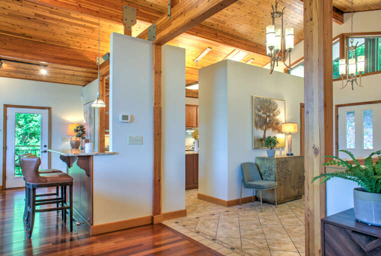 Front Entrance Foyer & Chef's Kitchen Front Entrance Foyer & Chef's Kitchen