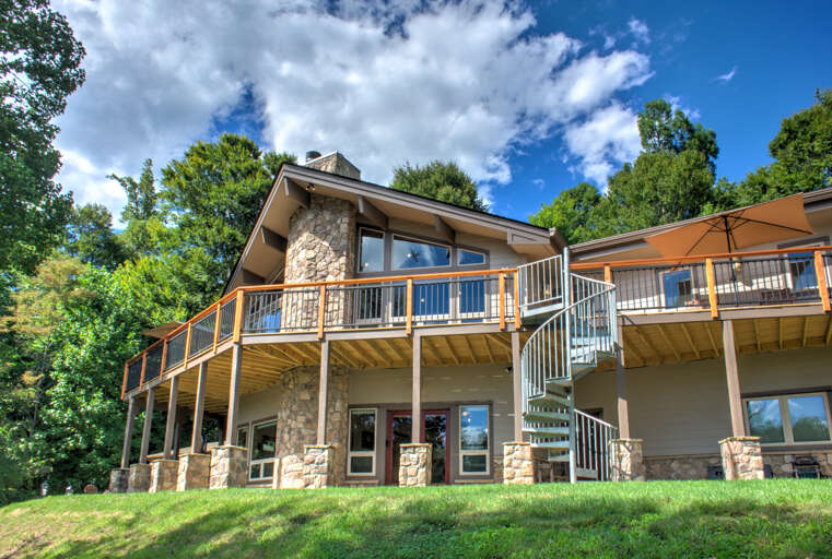 Ample Outdoor Space to Explore