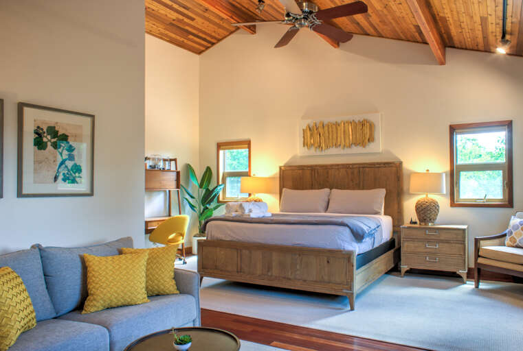 Main Suite/Bedroom One - King Bed Main Suite/Bedroom One - King Bed