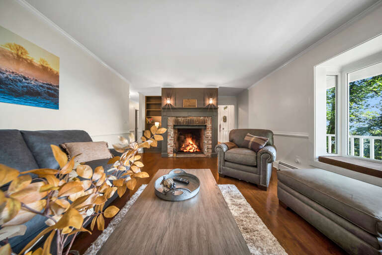 Cozy Living Area w/ Gas Fireplace