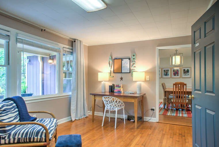 Dedicated Work Space & Reading Nook Dedicated Work Space & Reading Nook