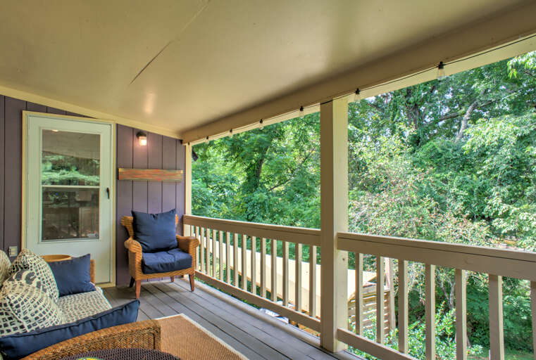 Enjoy your Morning Coffee & the Wooded Surroundings Enjoy your Morning Coffee & the Wooded Surroundings