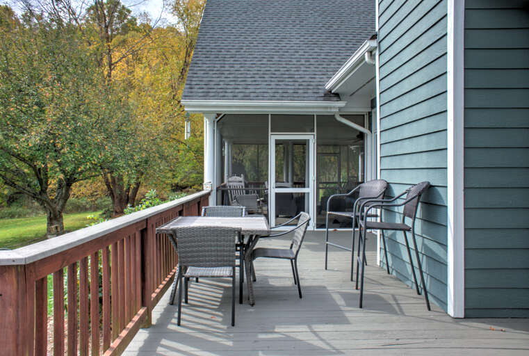 Screened in Porch Access from Deck Screened in Porch Access from Deck