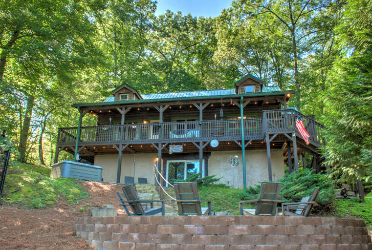 Little Bit Log Cabin