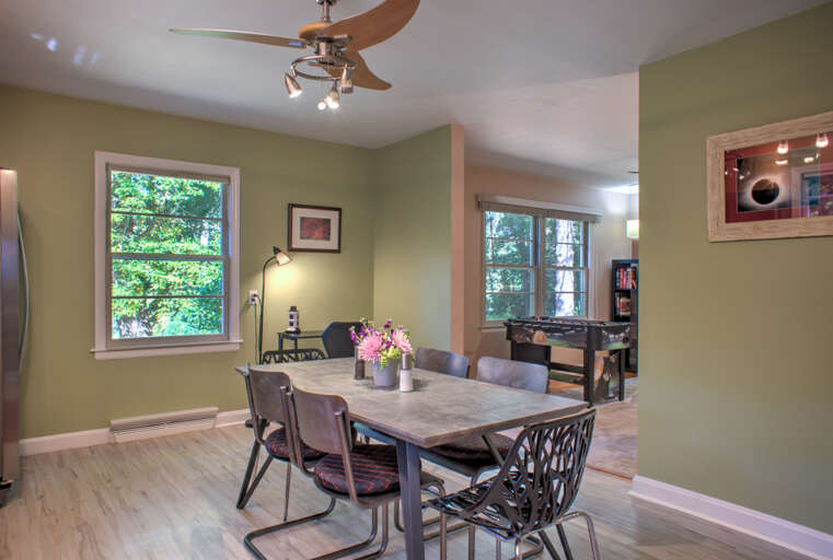 Dining Area & Game Room
