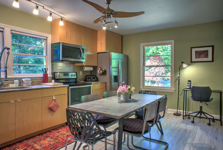 Open Plan Kitchen w/ Dedicated Workspace