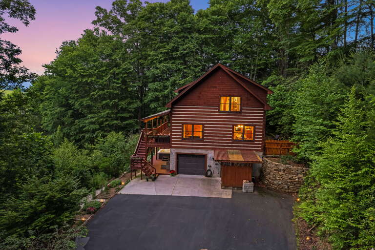Driveway & Parking
