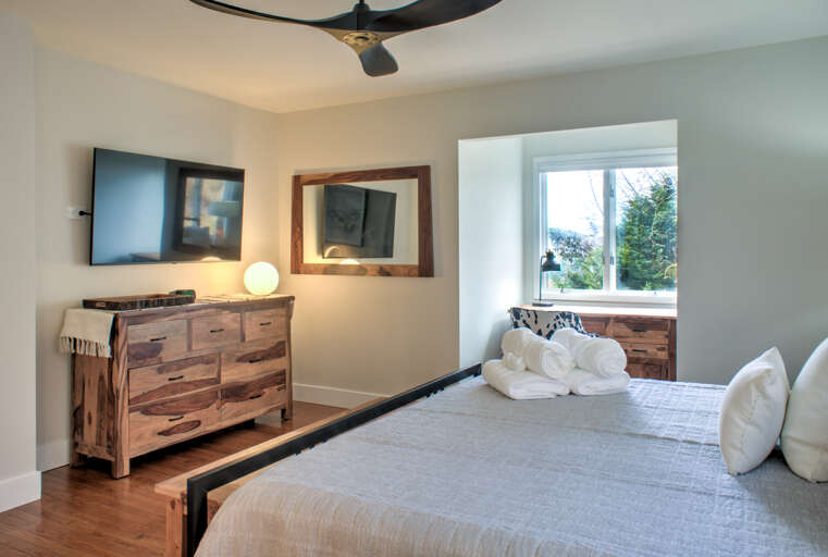 Main Suite/Bedroom One - Smart TV