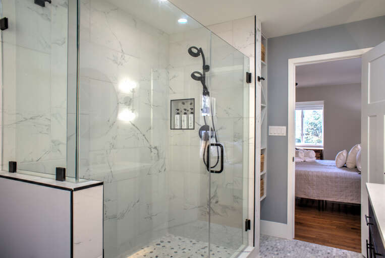 Main Suite/Bedroom One - Attached Shower Bath