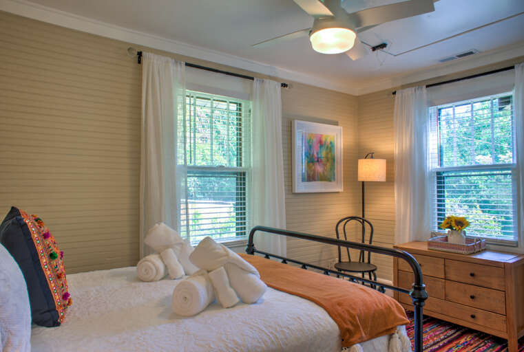 Bedroom 2 - Double Bed