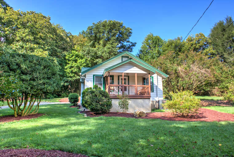 Enjoy your stay at Firefly Cottage