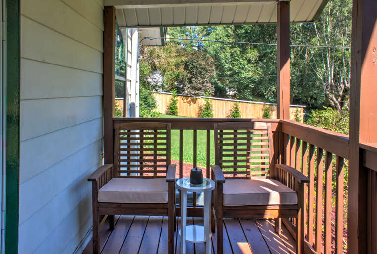 Seating Area - Covered Deck