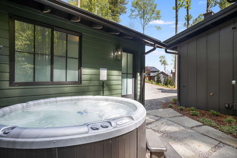 Hot Tub Relaxation! Hot Tub Relaxation!