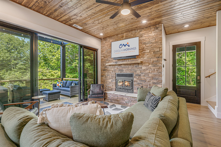 Living Area w/ Deck Access