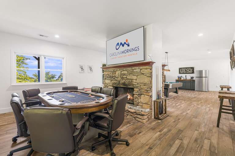 Deal a Hand At the Professional Card Table
