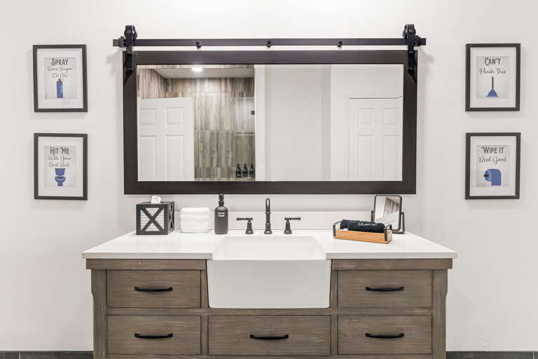 Lower Level - Full Shower Bath