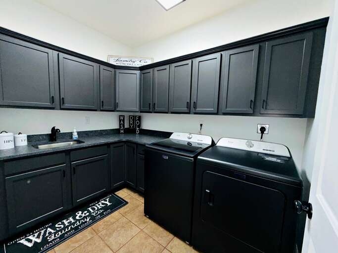 Main Level - Laundry Area