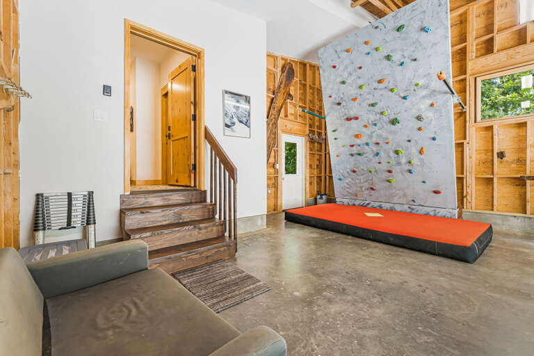 Garage w/ Indoor Climbing Wall