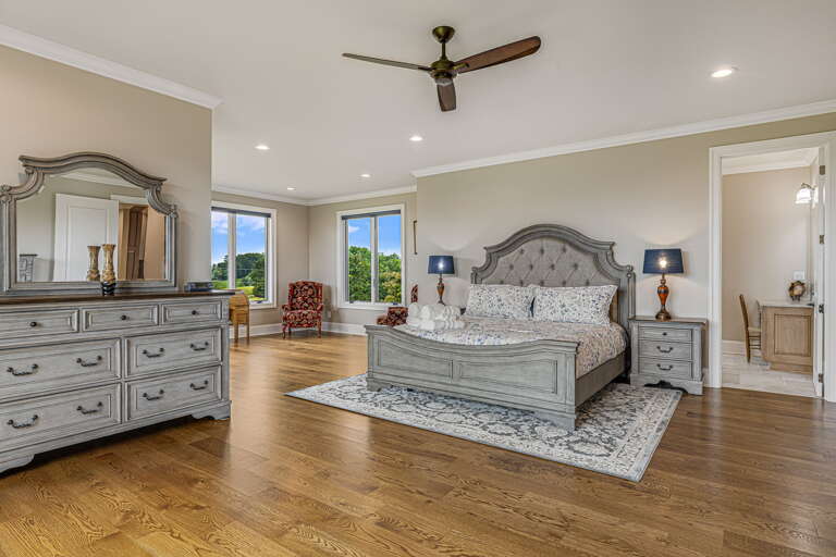 Main Level - Main Suite/Bedroom One - King Bed w/ Attached Full Bath