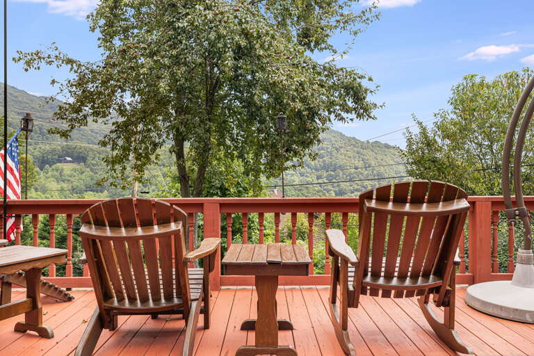 Welcome To Smoky Mountain Mecca