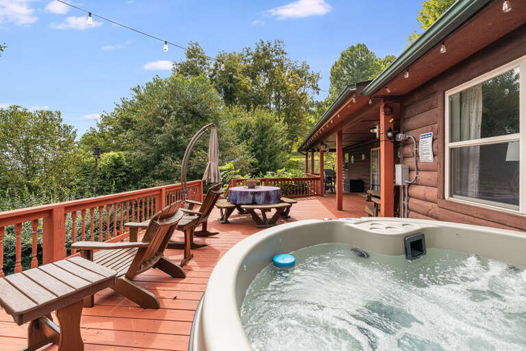 Soak In the Hot Tub After Your Mountain Adventures Soak In the Hot Tub After Your Mountain Adventures