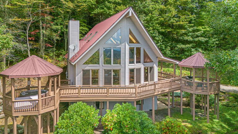 Enjoy Your Stay At The Bear Lodge!